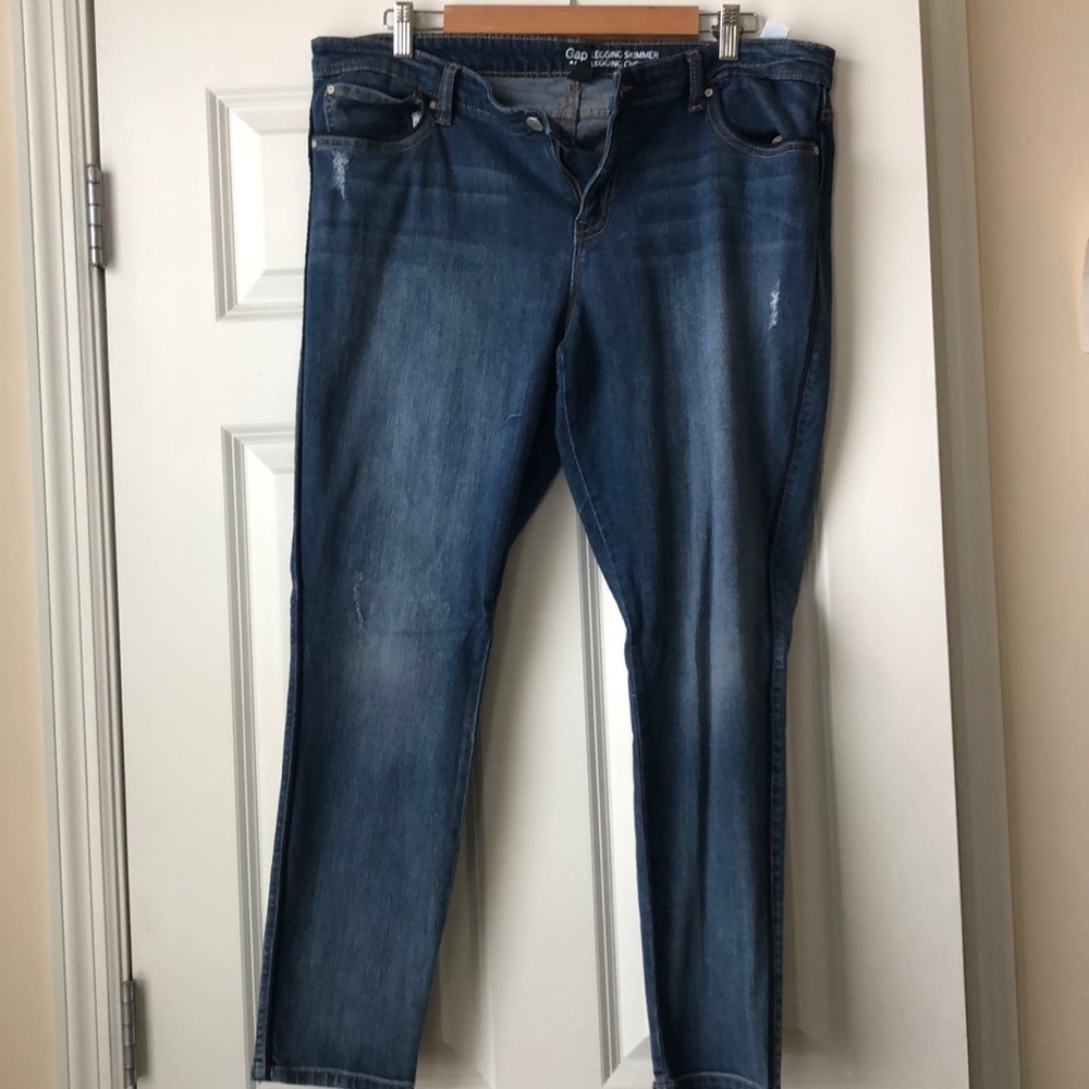 Gap Legging Skimmer crop